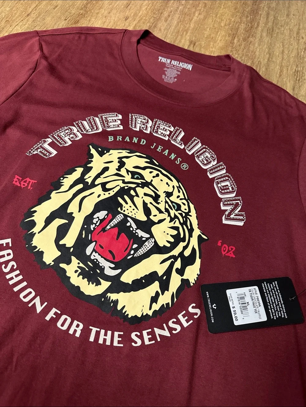 True religion nwt 100% cotton bling tiger face print stretchy graphic tee shirt